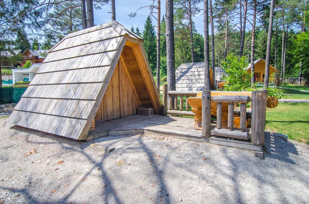 Glamping Lake Bloke Nova Vas  ภายนอก รูปภาพ