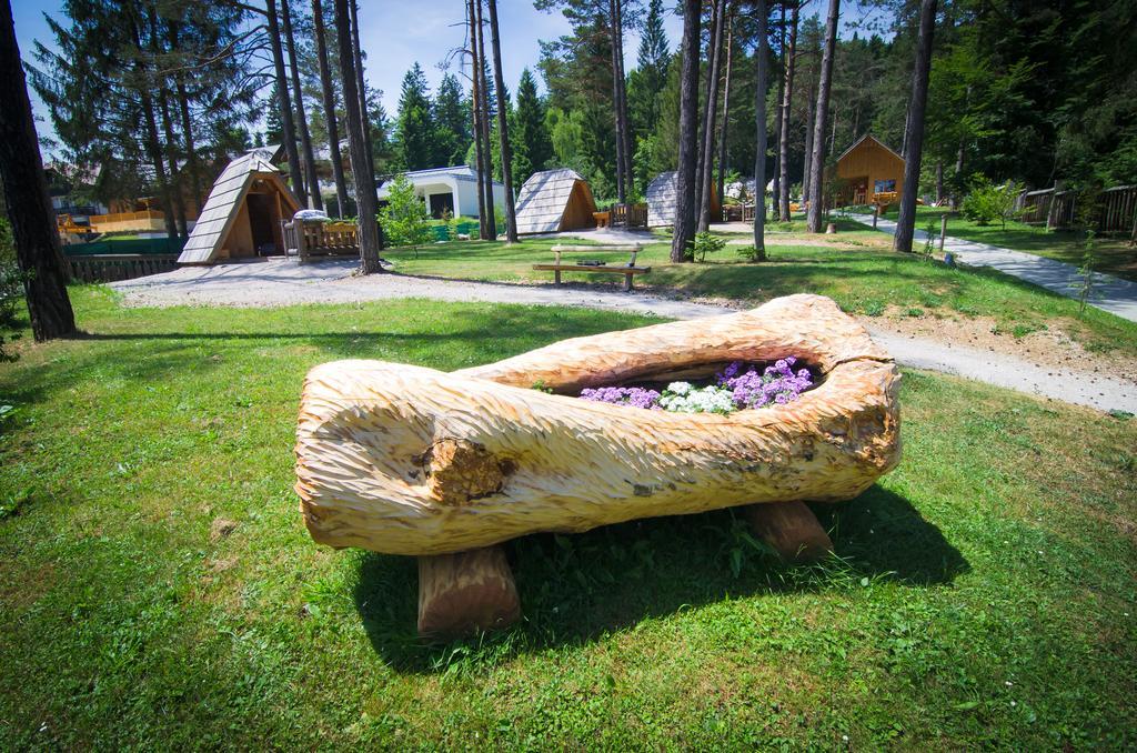 Glamping Lake Bloke Nova Vas  ภายนอก รูปภาพ